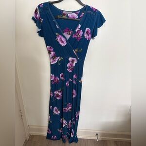 Loveappella Purple Floral Maxi Dress